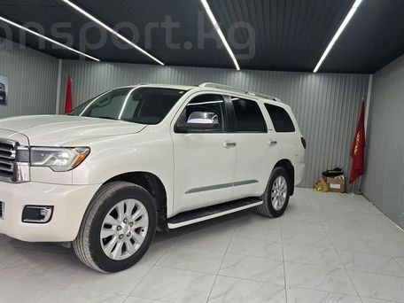 Toyota Sequoia, 2021 — 照片 2
