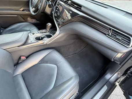 Toyota Camry, 2018 — фото 11