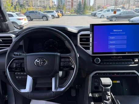 Toyota Sequoia, 2023 — сүрөт 7