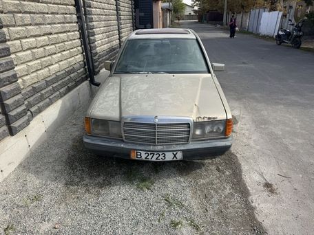 Mercedes-Benz 190 (W201), 1985 — сүрөт 2
