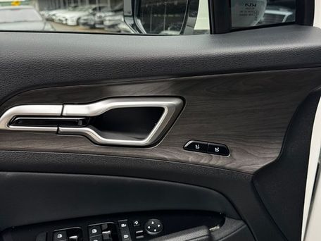 Kia Sportage, 2022 — сүрөт 11