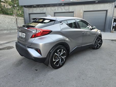 Toyota C-HR, 2019 — фото 3