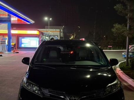 Toyota Sienna, 2018 — 照片 3