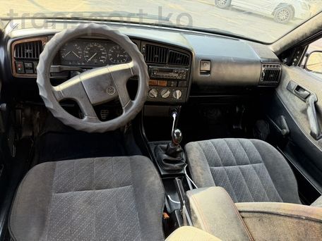 Volkswagen Passat, 1992 — 照片 5