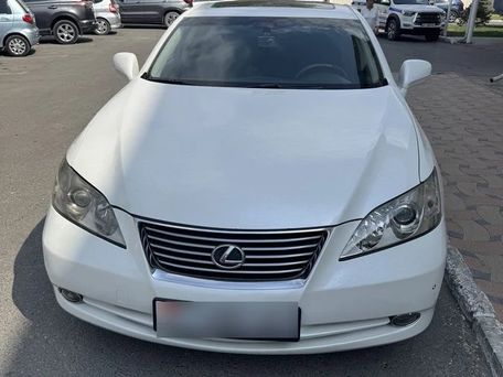 Lexus ES, 2009