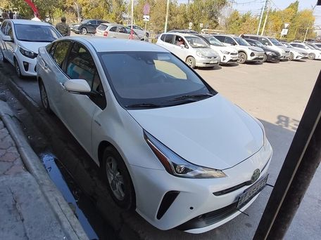 Toyota Prius, 2021 — 照片 2