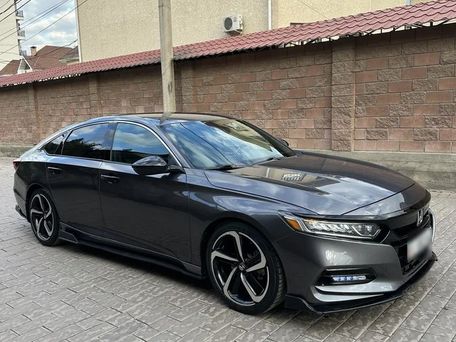 Honda Accord, 2018 — 照片 2
