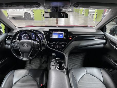 Toyota Camry, 2020 — photo 2