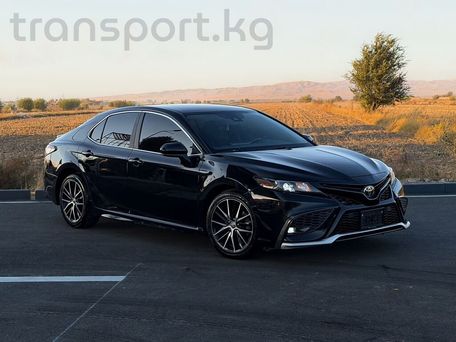 Toyota Camry, 2021 — 照片 2