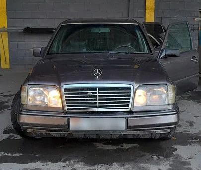 Mercedes-Benz E-Класс, 1994 — 照片 8