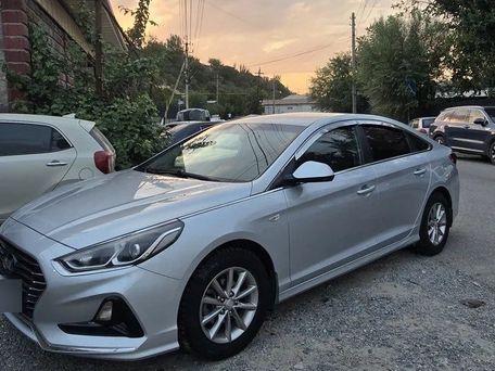 Hyundai Sonata, 2023 — фото 1