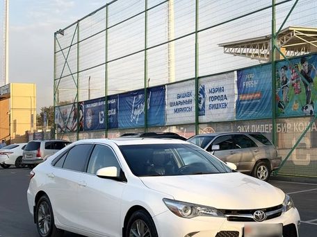 Toyota Camry, 2017 — photo 1