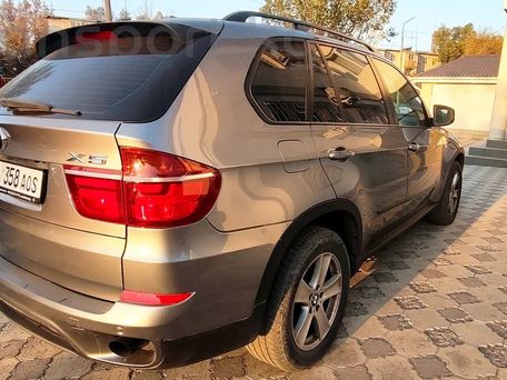 BMW X5, 2010 — photo 10