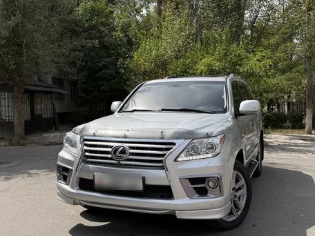 Lexus LX, 2008