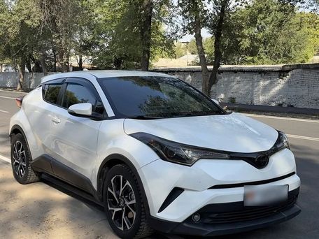Toyota C-HR, 2018 — фото 1