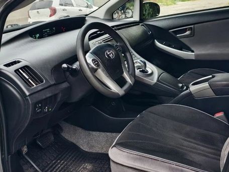 Toyota Prius, 2015 — 照片 10