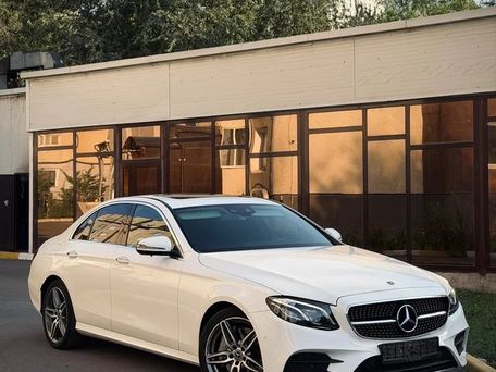 Mercedes-Benz E-Класс, 2019 — фото 3