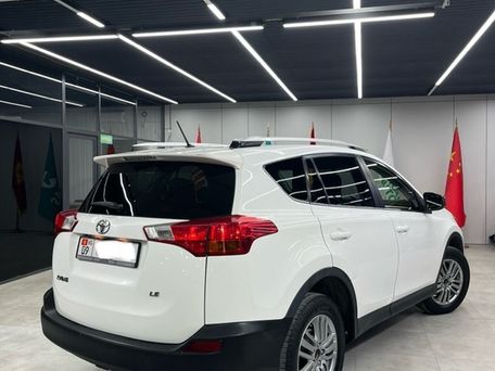 Toyota RAV4, 2015 — фото 3
