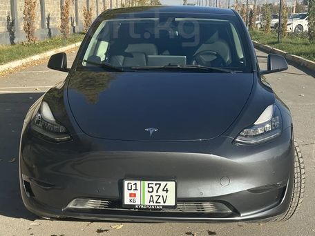 Tesla Model Y, 2022 — photo 2
