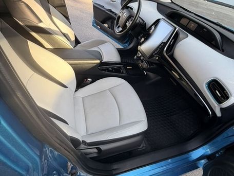 Toyota Prius, 2020 — фото 15