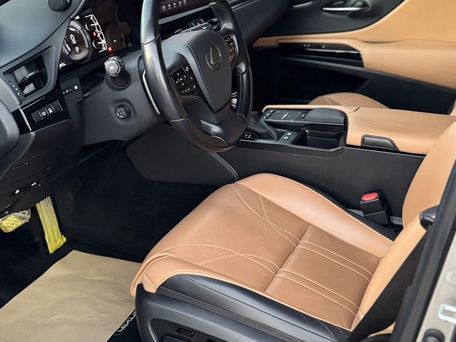 Lexus ES, 2021 — photo 8