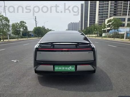 Xpeng P7+, 2025 — photo 5