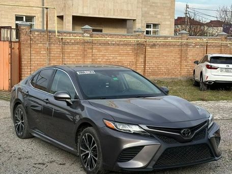 Toyota Camry, 2019 — фото 6