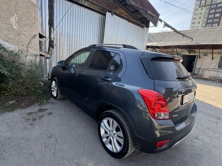 Chevrolet Trax, 2020 — 照片 2