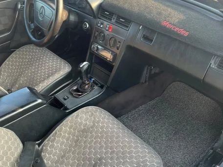 Mercedes-Benz C-Class, 1994 — photo 8