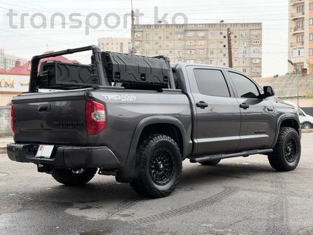 Toyota Tundra, 2019 — фото 4