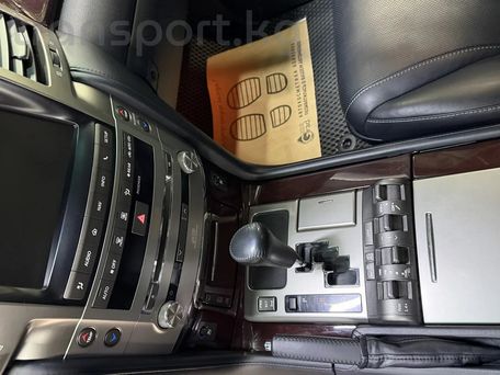 Lexus LX, 2012 — photo 4