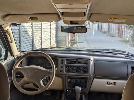Mitsubishi Montero Sport, 2000 — 照片 8