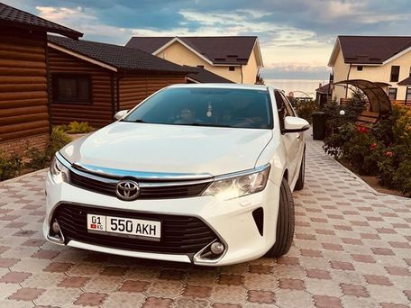 Toyota Camry, 2015