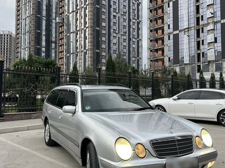Mercedes-Benz E-Класс, 2001 — photo 2