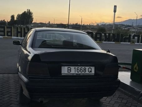 BMW 3 серии, 1992 — 照片 8
