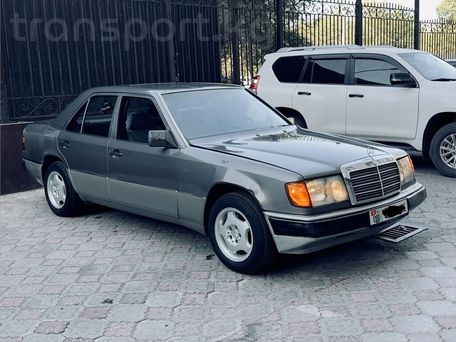 Mercedes-Benz W124, 1989 — фото 2