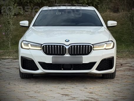 BMW 5 серии, 2016