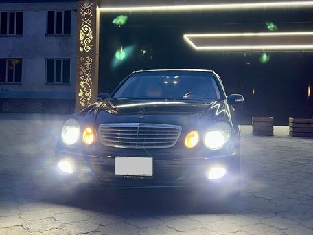 Mercedes-Benz E-Класс, 2003 — 照片 3