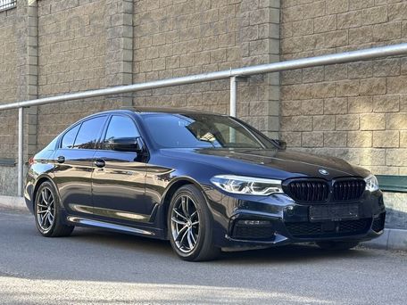 BMW 5 серии, 2020 — фото 1
