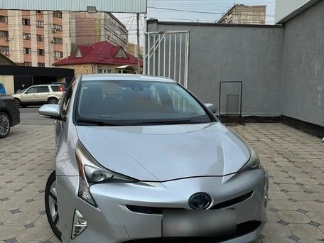 Toyota Prius, 2017 — фото 2