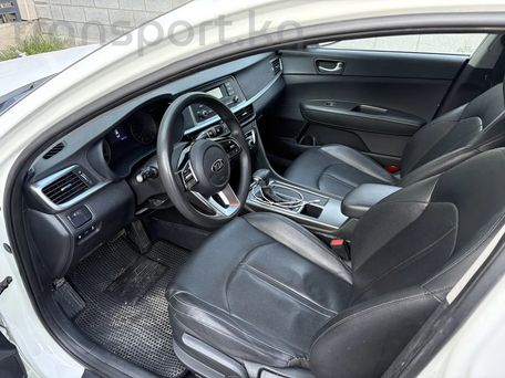 Kia K5, 2019 — photo 8