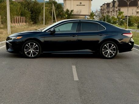 Toyota Camry, 2019 — photo 8