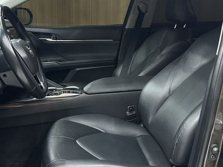 Toyota Camry, 2018 — photo 8