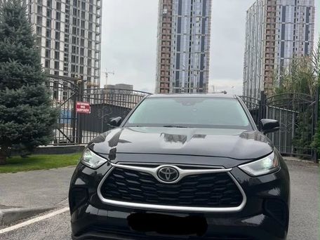 Toyota Highlander, 2021 — сүрөт 1