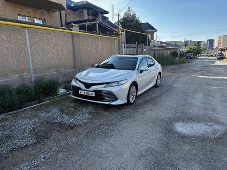 Toyota Camry, 2018 — сүрөт 3
