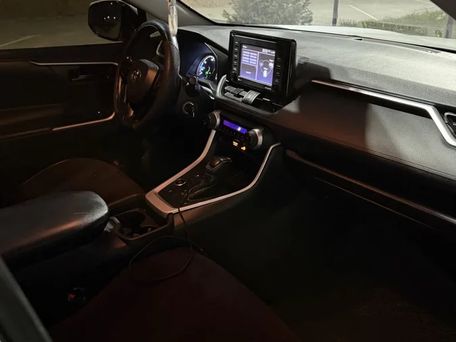 Toyota RAV4, 2019 — photo 11