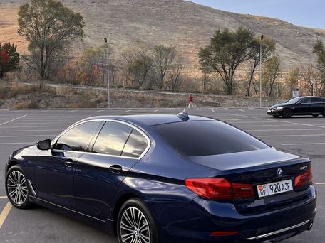 BMW 5 серии, 2019 — 照片 4