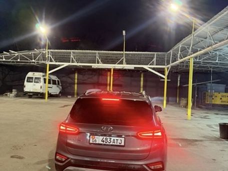 Hyundai Santa Fe, 2019 — 照片 3