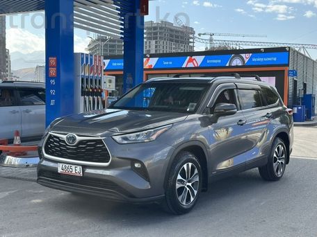 Toyota Highlander, 2021 — photo 1