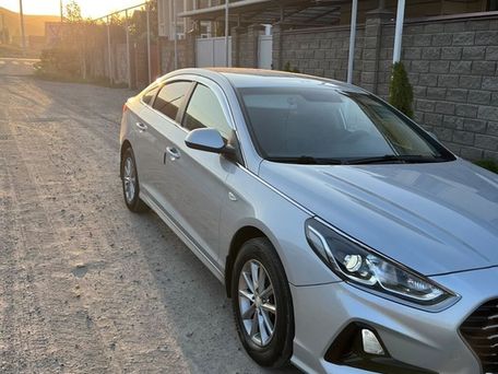 Hyundai Sonata, 2018 — фото 1